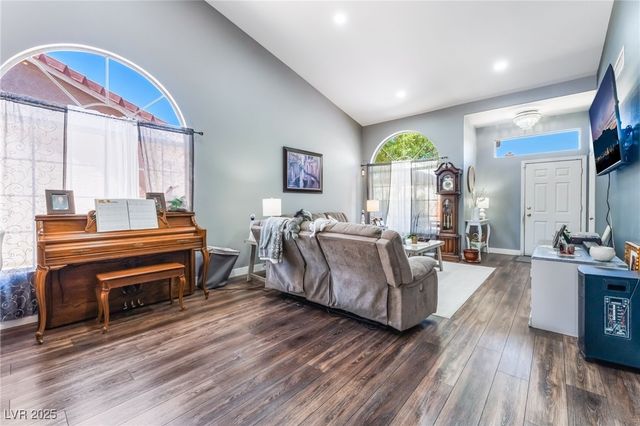 6311 American Beauty Avenue, Las Vegas, NV 89142