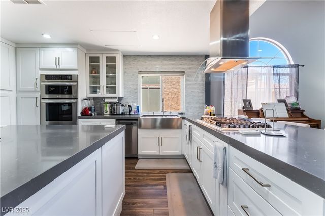 6311 American Beauty Avenue, Las Vegas, NV 89142