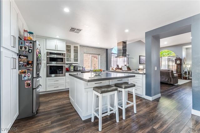 6311 American Beauty Avenue, Las Vegas, NV 89142