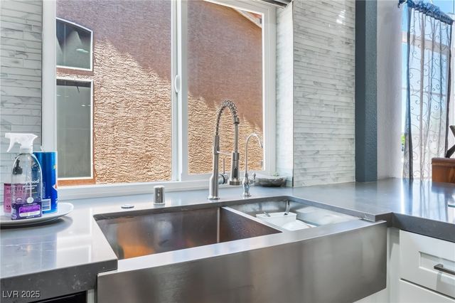 6311 American Beauty Avenue, Las Vegas, NV 89142