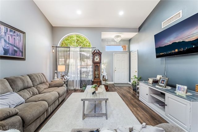 6311 American Beauty Avenue, Las Vegas, NV 89142