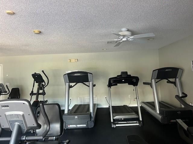 1000 Country Club Drive 403, Margate, FL 33063
