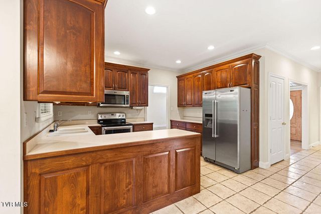 1414 Andera Drive, Maryville, TN 37801