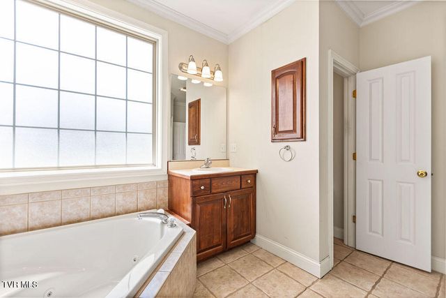 1414 Andera Drive, Maryville, TN 37801