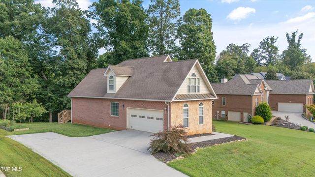 1414 Andera Drive, Maryville, TN 37801