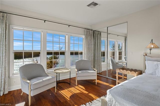 5423 Shearwater DR, Sanibel, FL 33957