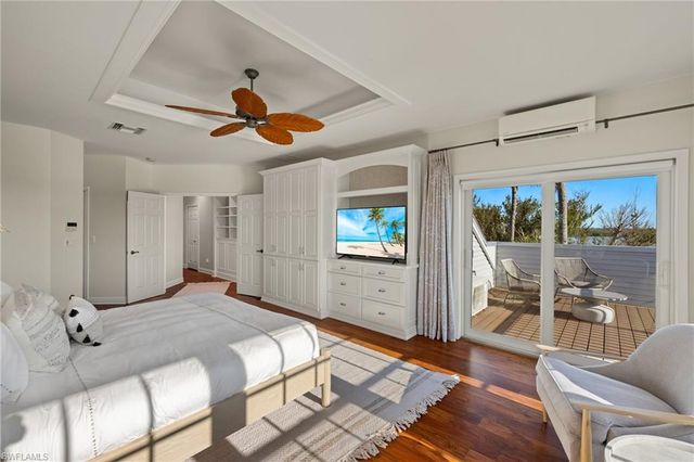 5423 Shearwater DR, Sanibel, FL 33957