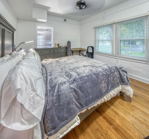 411 S FEDERAL Highway, Lake Worth Beach, FL 33460