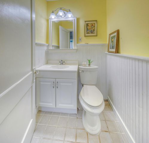 411 S FEDERAL Highway, Lake Worth Beach, FL 33460