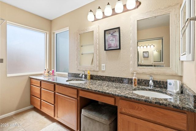 4578 W SHANNON Street, Chandler, AZ 85226