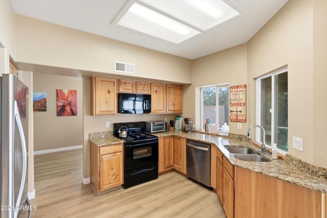 4578 W SHANNON Street, Chandler, AZ 85226