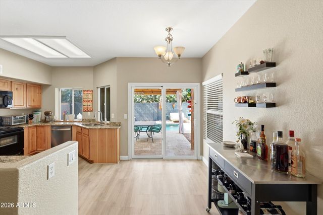 4578 W SHANNON Street, Chandler, AZ 85226