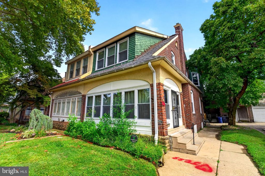 1021 ALLENGROVE, PHILADELPHIA, PA 19124 — exterior