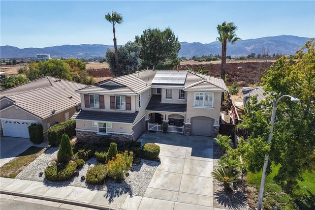 35745 Country Park, Wildomar, CA 92595