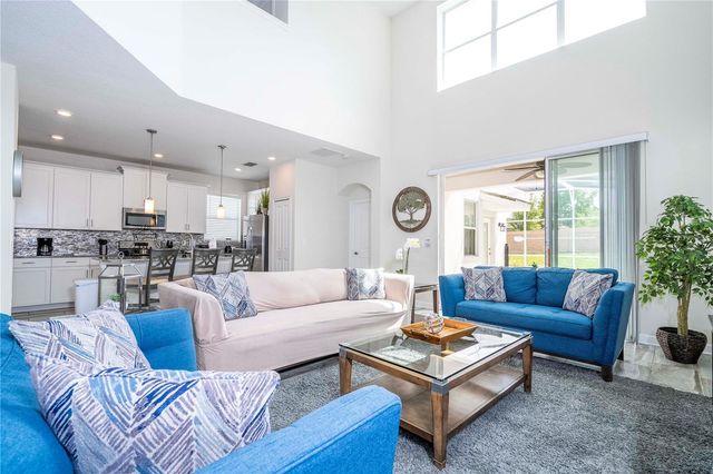 1646 MOON VALLEY DRIVE, Davenport, FL 33896