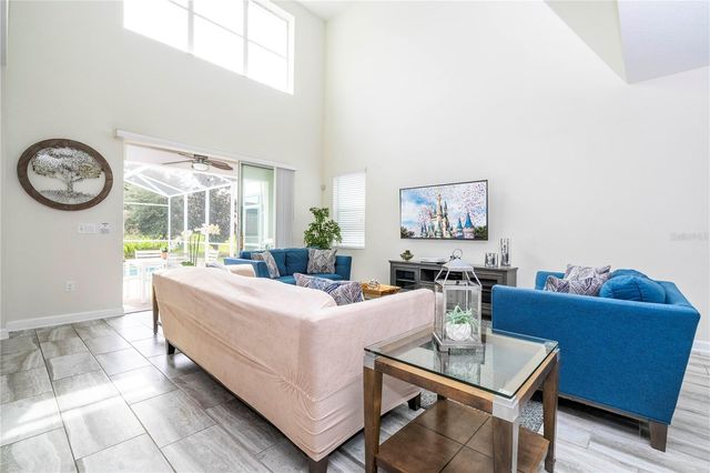 1646 MOON VALLEY DRIVE, Davenport, FL 33896