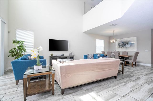 1646 MOON VALLEY DRIVE, Davenport, FL 33896