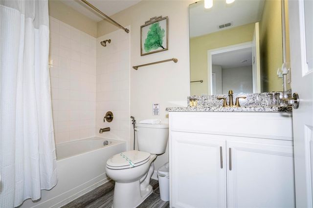 1646 MOON VALLEY DRIVE, Davenport, FL 33896