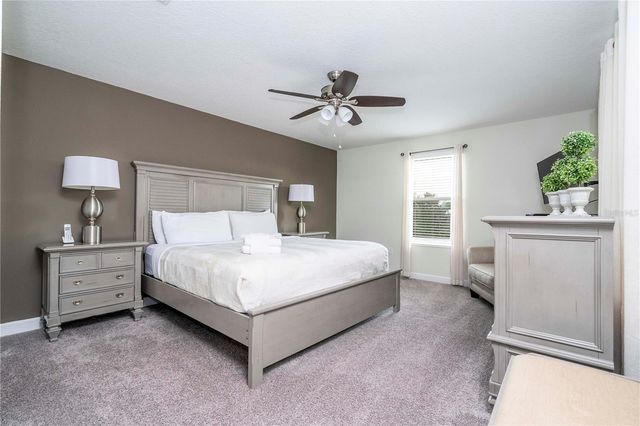 1646 MOON VALLEY DRIVE, Davenport, FL 33896