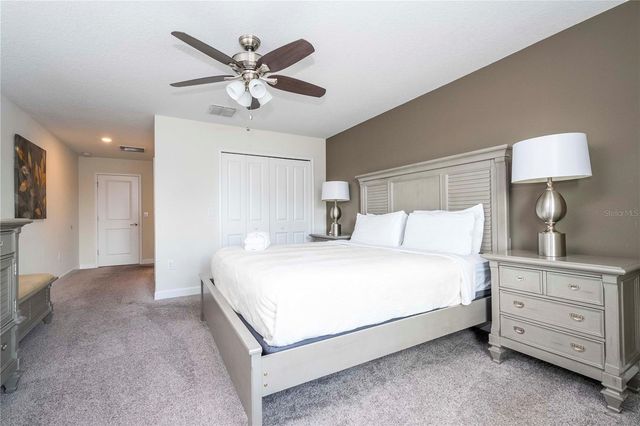 1646 MOON VALLEY DRIVE, Davenport, FL 33896