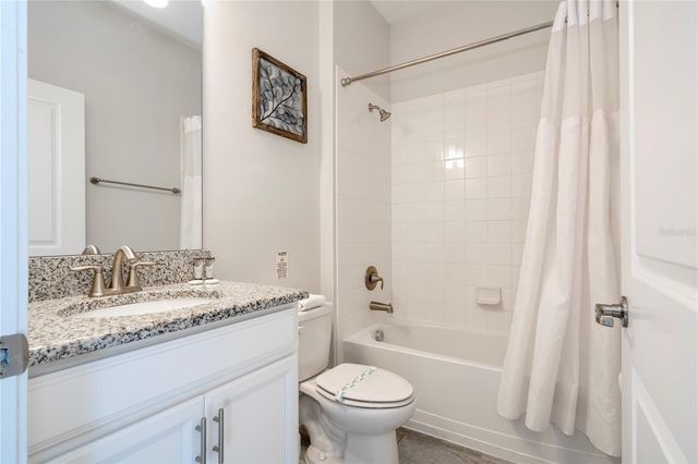 1646 MOON VALLEY DRIVE, Davenport, FL 33896