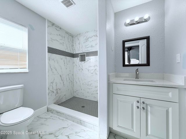 2473 Largo Avenue SW, Palm Bay, FL 32908