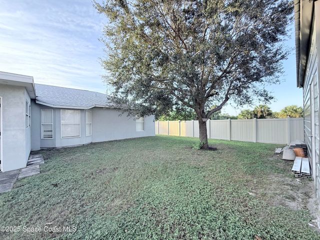 2473 Largo Avenue SW, Palm Bay, FL 32908