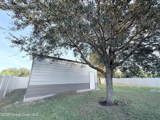 2473 Largo Avenue SW, Palm Bay, FL 32908