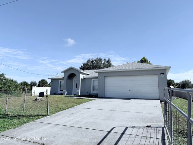 2473 Largo Avenue SW, Palm Bay, FL 32908