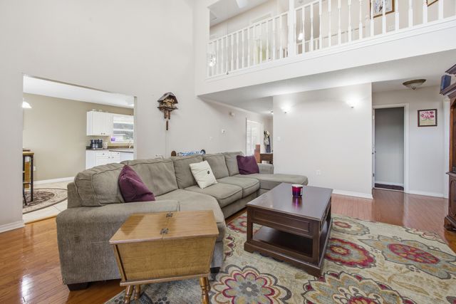 2917 Shalimar Lane, Shalimar, FL 32579