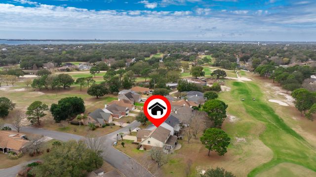 2917 Shalimar Lane, Shalimar, FL 32579