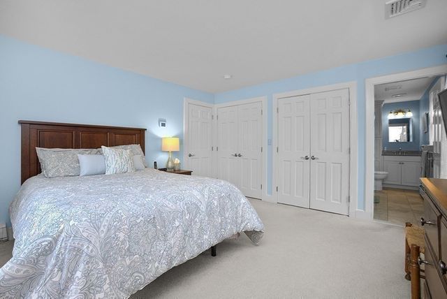 221 High St, Canton, MA 02021