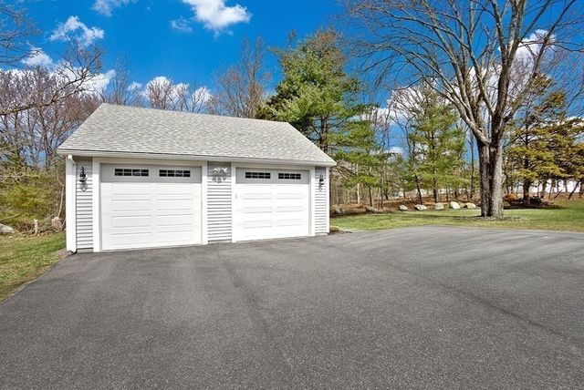 221 High St, Canton, MA 02021