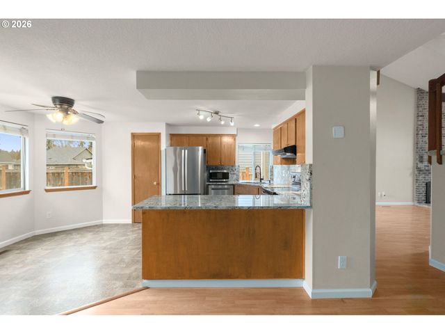 5621 Nw 179TH Ave, Portland, OR 97229