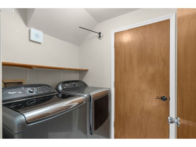 5621 Nw 179TH Ave, Portland, OR 97229