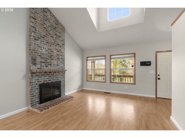 5621 Nw 179TH Ave, Portland, OR 97229