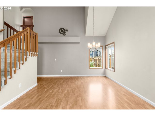 5621 Nw 179TH Ave, Portland, OR 97229