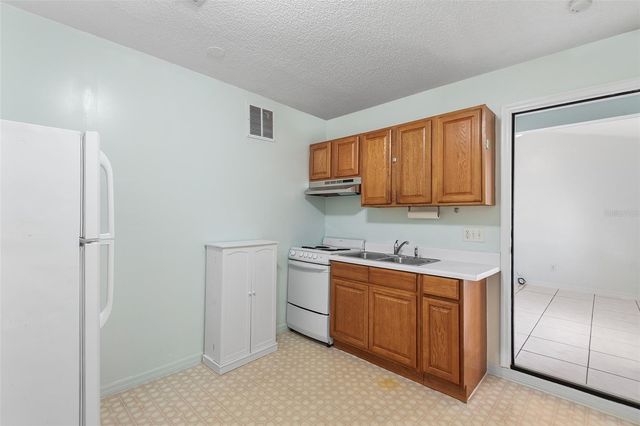 9616 HOLLYHILL DRIVE, Orlando, FL 32824
