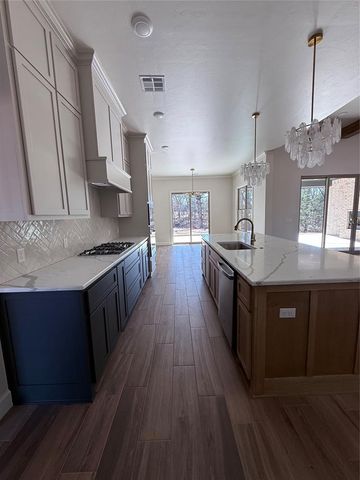 7941 Silver Spur, Edmond, OK 73007