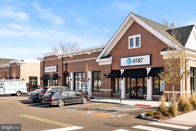 98 VILLAGE DR, Skillman, NJ 08558