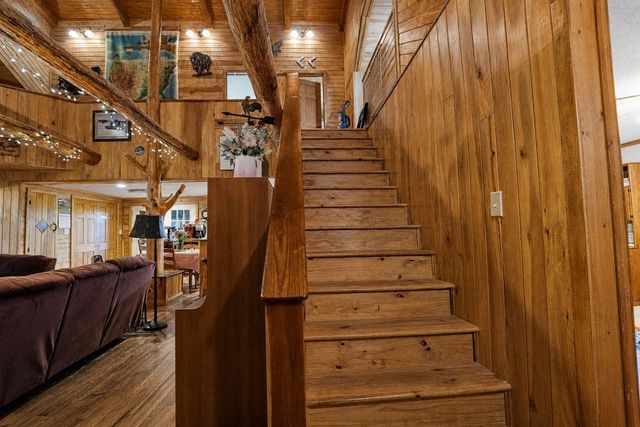 334 Wismer Rd, Camden, TN 38320