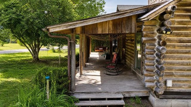 334 Wismer Rd, Camden, TN 38320