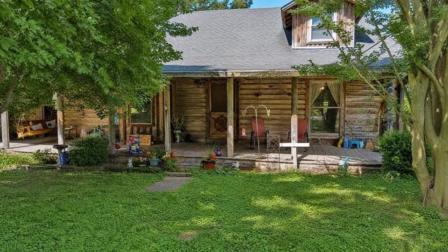 334 Wismer Rd, Camden, TN 38320