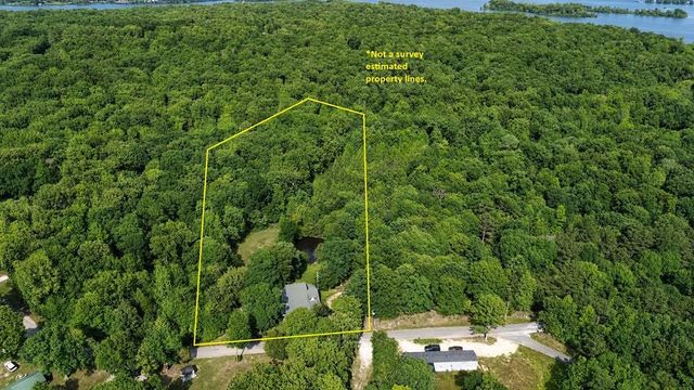 334 Wismer Rd, Camden, TN 38320