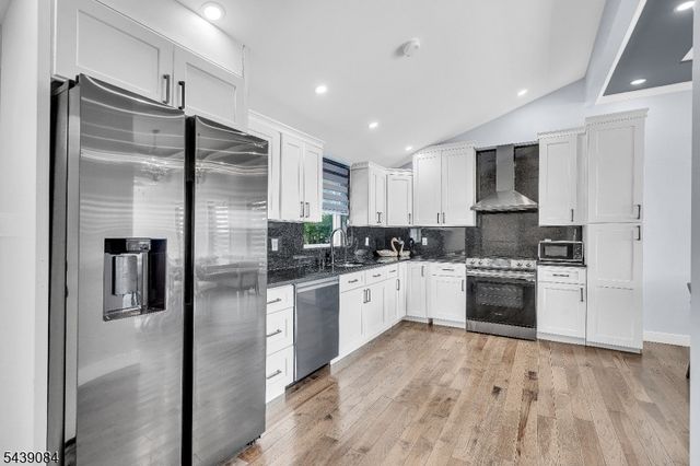 12 Bass Rock Rd, Hopatcong Boro, NJ 07843
