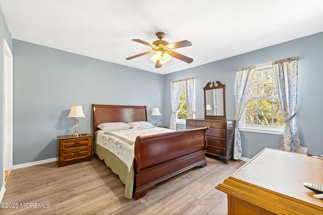 106 Wilshire Court, Old Bridge, NJ 08857