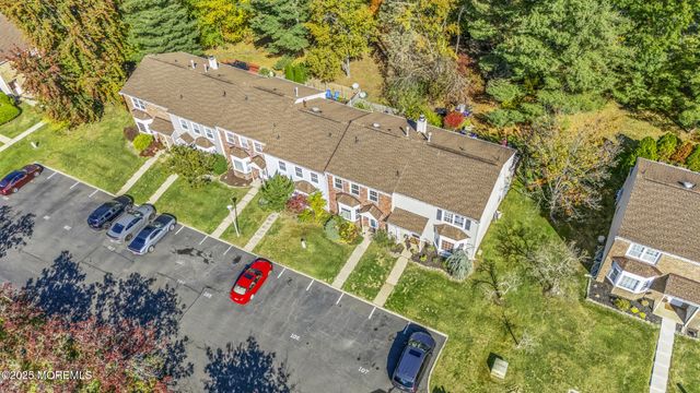 106 Wilshire Court, Old Bridge, NJ 08857