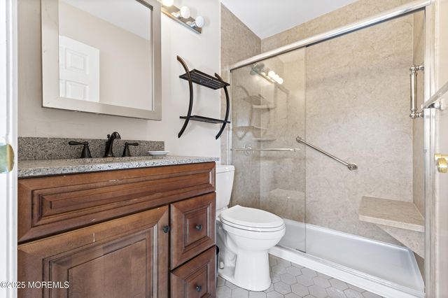 106 Wilshire Court, Old Bridge, NJ 08857