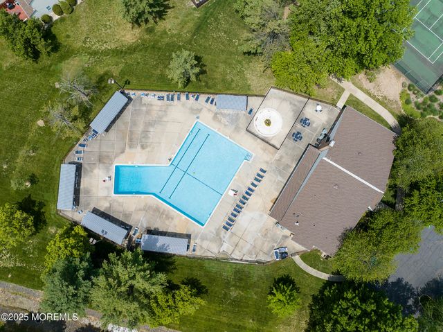 106 Wilshire Court, Old Bridge, NJ 08857