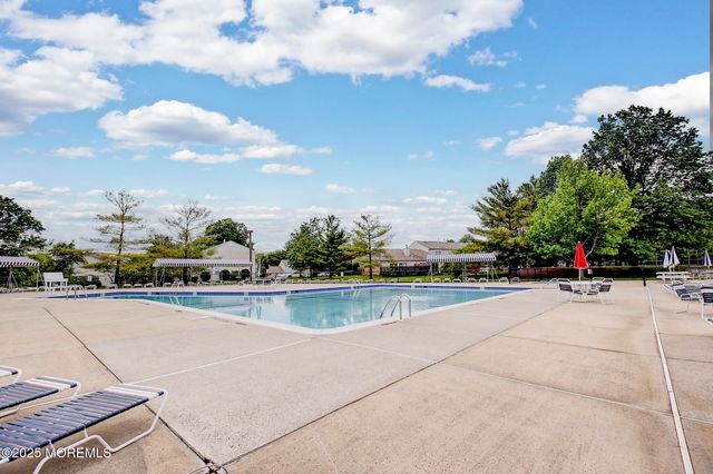 106 Wilshire Court, Old Bridge, NJ 08857